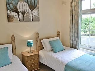 Levans Cottage - Lindale - 1