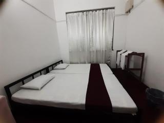 Lazy Bear Best Hostel in Kandy - Kandy - 5