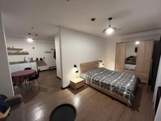 ski retreat apt. with balcony - 0