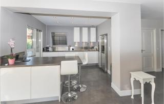 3 Bedroom Lovely Home In Peymeinade - Peymeinade - 6