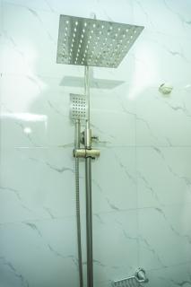 Spectacular 3/4-Bed-Apt With 24hrs Power And FAST Wi-Fi - 7