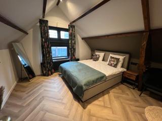 Boutique Hotel de Kade Zaandam-Amsterdam - Zaandam - 0