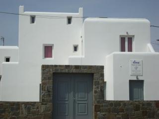 Elena Studios & Suites - Ornos - 7