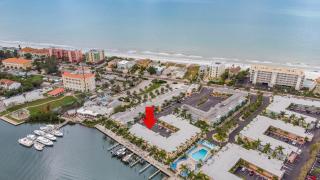 Bare Foot A212 - Clearwater Beach - 9