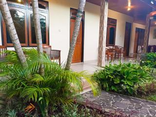 Kusnadi Hotel - Legian - 1