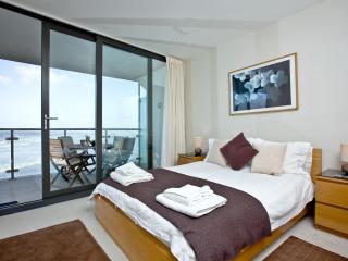 Apartment 50 - Westward Ho! - 9