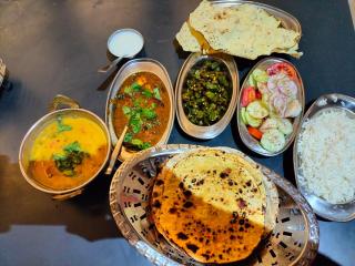 RBS Hotel & Restaurant 5 mint walking distance from Ram Janam Bhumi - 6