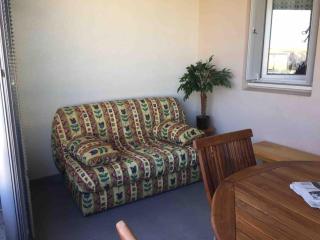 Coquet T2, quartier des quilles, climatisé, 300m des plages - 1