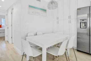 Paralia Condo - Clearwater Beach - 3