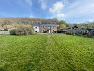 Duvale Priory - 9985 - Bampton - 2