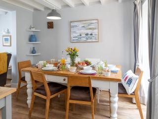 Endeavour Cottage - Whitby - 4