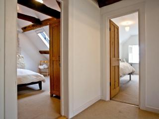 Elizabethan House - 7