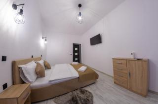 Casa cu Bujori - Moieciu de Sus - 1