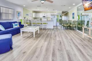 Sunset Villas 4 - Clearwater Beach - 4