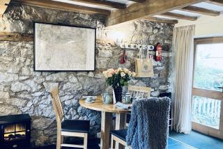 Critchlow Cottage - 8