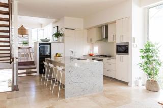 The Hill Street Villa offers private pool in stylish unit - Sunshine Beach - 5