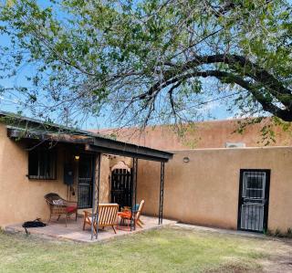 Vintage charm vacation home with modern comforts near Old Town - Albuquerque - 6