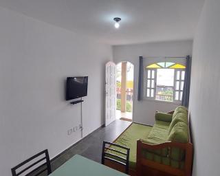 Ótimo apto de quarto, sala, cozinha e banheiro em Cabo Frio - caução garantia 200,00 - acomoda até 6 pessoas confortavelmente em camas - WiFi na área externa no condomínio - Cabo Frío - 2