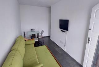 Ótimo apto de quarto, sala, cozinha e banheiro em Cabo Frio - caução garantia 200,00 - acomoda até 6 pessoas confortavelmente em camas - WiFi na área externa no condomínio - Cabo Frío - 1