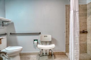 Econo Lodge - Raleigh - 4