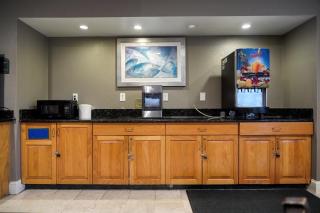 Econo Lodge - Raleigh - 6