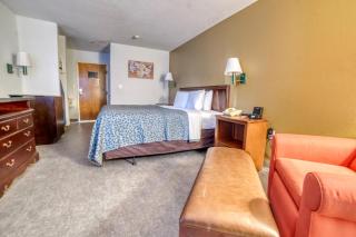 Econo Lodge - Raleigh - 8