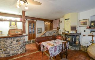 5 Bedroom Gorgeous Home In Podenzana - Podenzana - 3