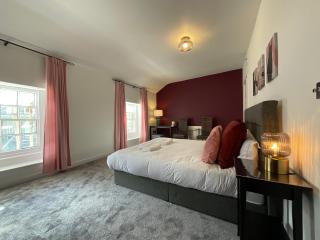 Large 4 double bedroomed townhouse in central Holmfirth - Holmfirth - 4