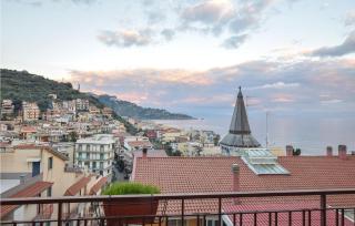 Awesome Apartment In Giardini Naxos - Giardini Naxos - 5