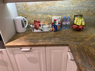 TJ Homes - Entire place for 5 Guests - London - 2