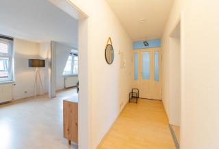 Schicke 2,5 Zimmer DG-Wohnung - 7