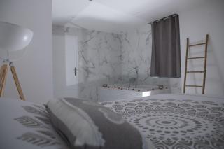 Triplex 110 m2 centre historique avec jacuzzi DINAN - Dinan - 4