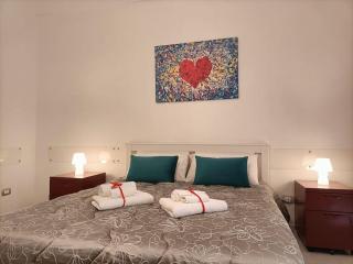 Fashion Cathedral apARTment, Centro Storico Napoli - Napels - 8