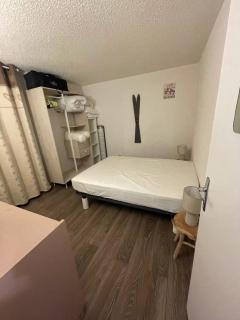 Appt chaleureux 2 - 4 personnes au pied des pistes - draps et linges de toilette non fournis - ménage non inclus - La Mongie - 6