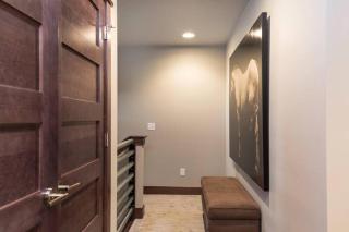 Luxury Townhome on the Park with Bridger Mtn Views - Bozeman - 1