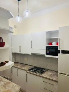 Spacious 2 Bedrooms in the Center of Yerevan - 3