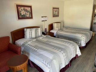 Colonial Inn - Shawnee - 8