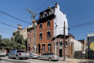 Alina & Fanny - Philadelphia Northern Liberties - 2