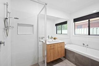 Julie-Anna, Bendigo - Bendigo - 1