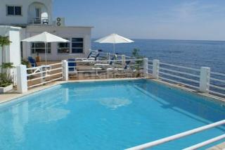 Hotel Ariana - 0