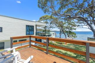 Waterfront Fishermans Cottage - Erowal Bay - 9