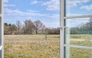 3 Bedroom Beautiful Home In Havndal - 2