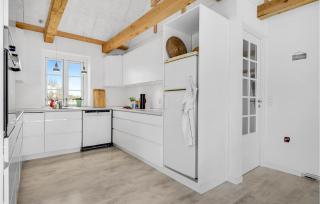 3 Bedroom Beautiful Home In Havndal - 6