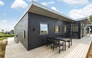 Three-Bedroom Holiday Home In Sjolund - Sjølund - 1