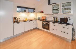 Five-Bedroom Holiday Home Løkken With A Room Hot Tub 04 - Grønhøj - 3