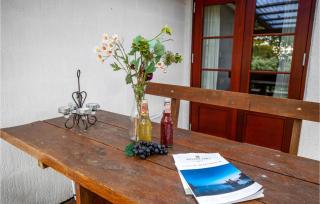 Beautiful Home In Nexø With Kitchen - Neksø - 5
