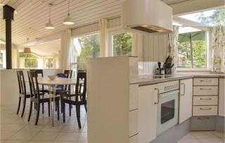 Holiday Home Bl - 2