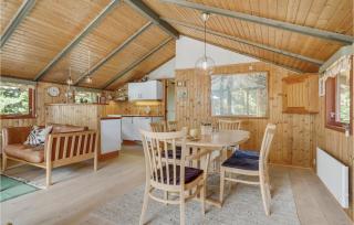 Two-Bedroom Holiday Home In Hojby - Højby - 6