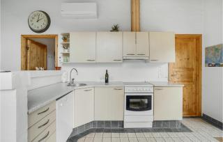 Three-Bedroom Holiday Home In Ebeltoft - Ebeltoft - 4