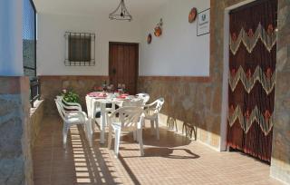 Awesome Home In Montefrio - Cortijo de los Gitanos - 1